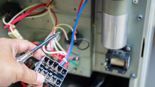 How Syracuse Weather Affects Air Conditioner Lifespans